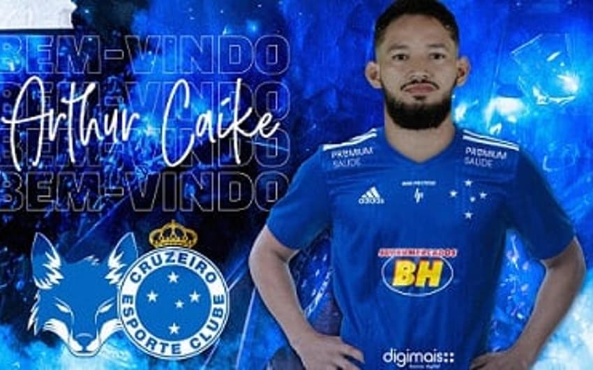 Arthur Caike foi contratado pelo Cruzeiro até o fim da Série B