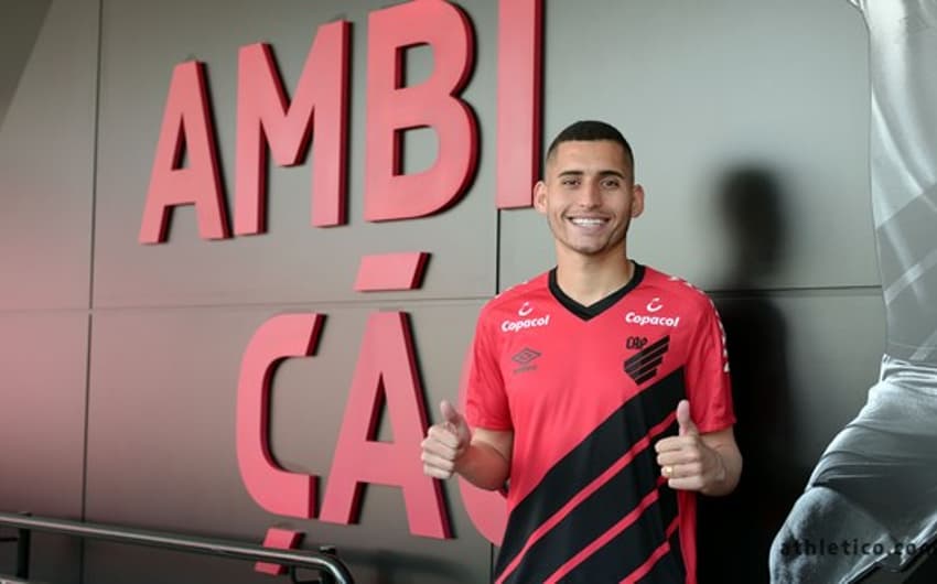 Ravanelli anunciado pelo Athletico-PR