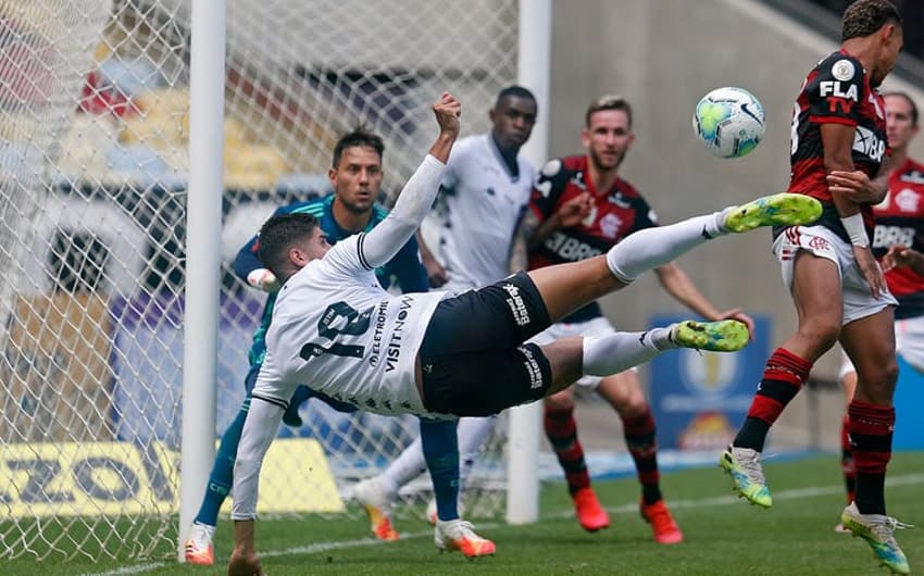 Pedro Raul - Flamengo x Botafogo