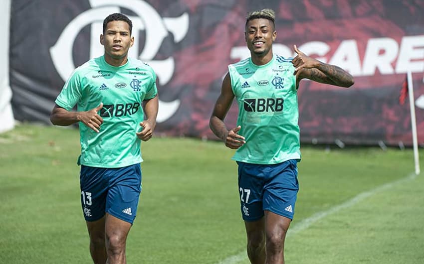 João Lucas e Bruno Henrique - Flamengo