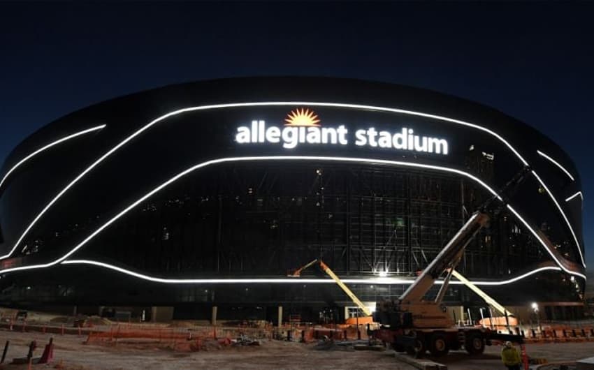 Allegiant Stadium custou quase US$ 2 bilhões e é o mais novo palco de eventos na movimentada cidade de Las Vegas