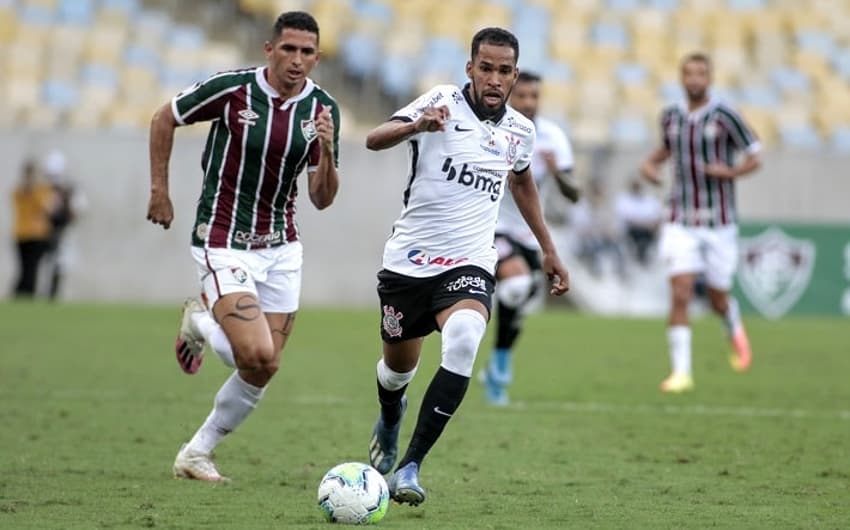 Everaldo - Fluminense x Corinthians