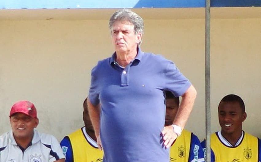 "Rei do Acesso", técnico Luiz Carlos Ferreira