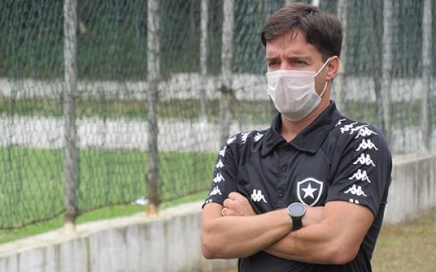 Tiano Gomes - Botafogo