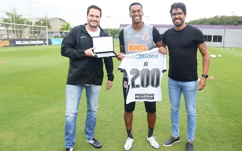 Jô 200 jogos Corinthians