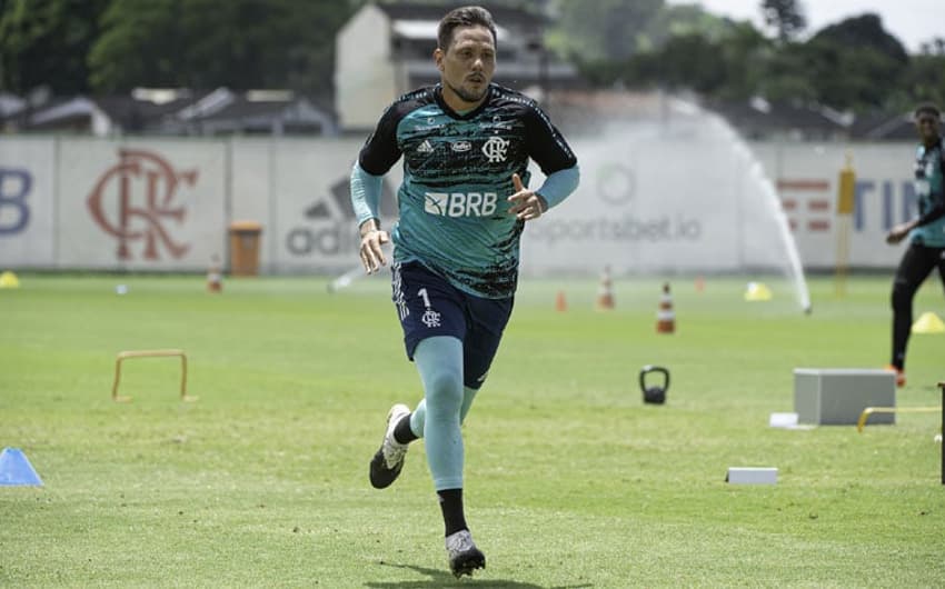 Diego Alves 6