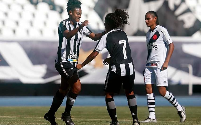 Botafogo x Vasco pelo Campeonato Carioca de Futebol Feminino
