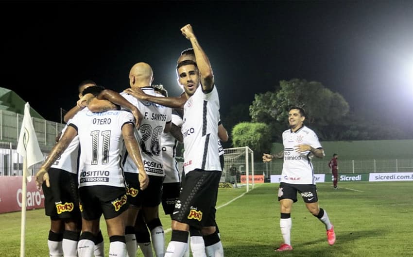 Corinthians x Retrô-PE