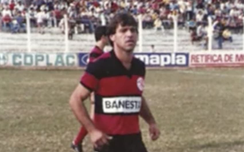 Alcântara atuando pelo Campo Mourão em 1991