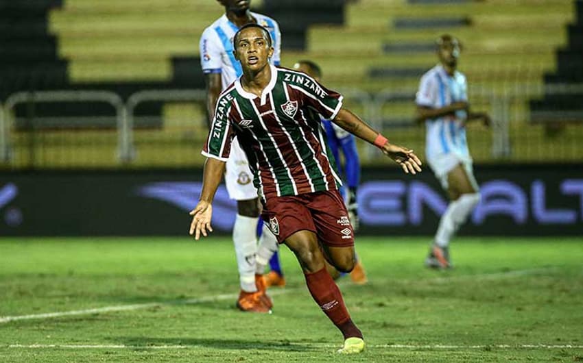 Fluminense x Macaé - Kayky