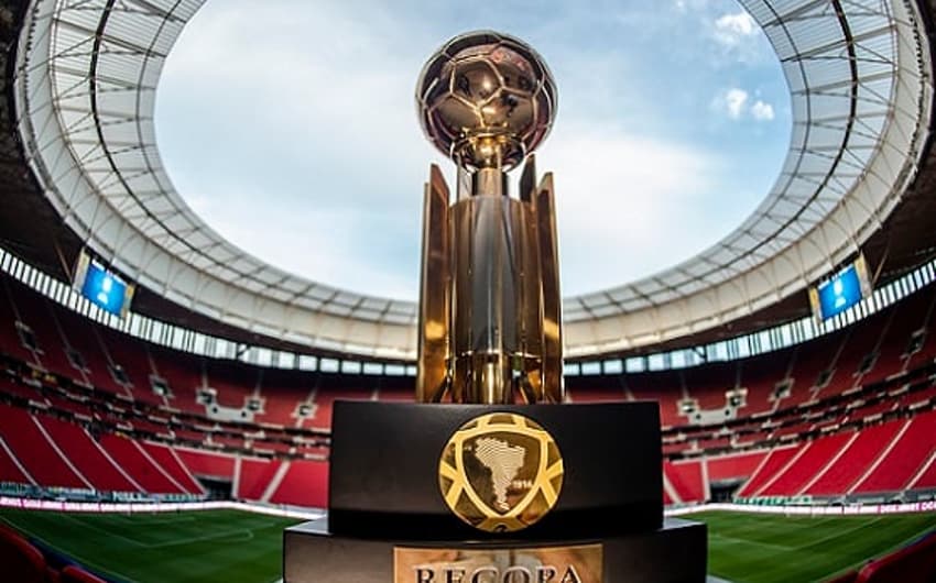 Taça Recopa Sul-Americana - Palmeiras x Defensa