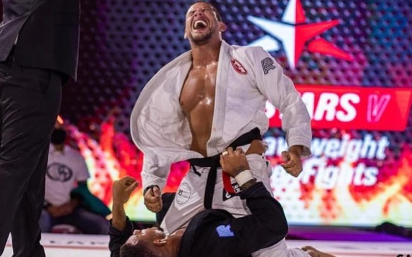 Felipe Preguiça vai defender o cinturão dos pesados contra Patrick Gaudio na luta principal