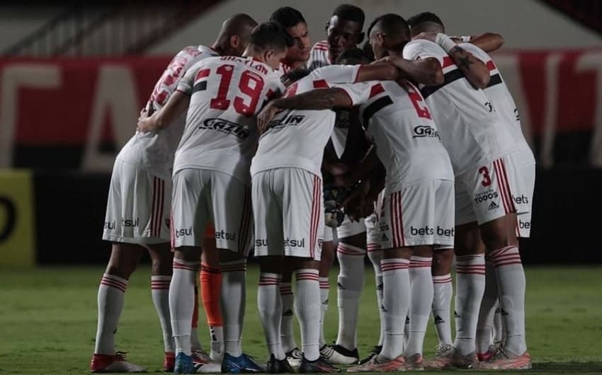 São Paulo iniciou o campeonato com um empate e uma derrota