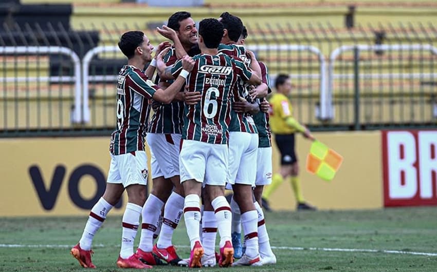 Fluminense x Athletico-PR - grupo