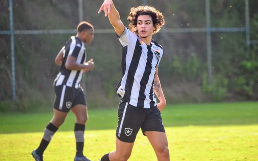Botafogo x Athletico - Sub-20 - Matheus Nascimento