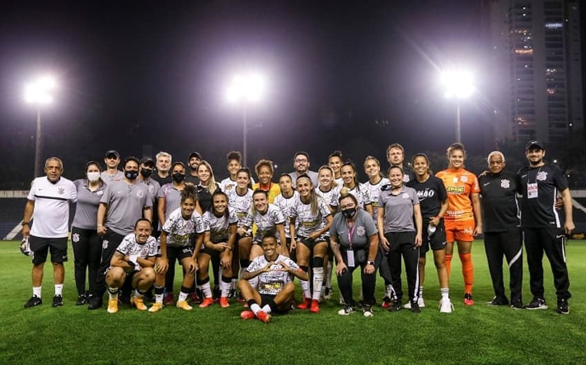 Grazi 200 jogos - Corinthians Feminino