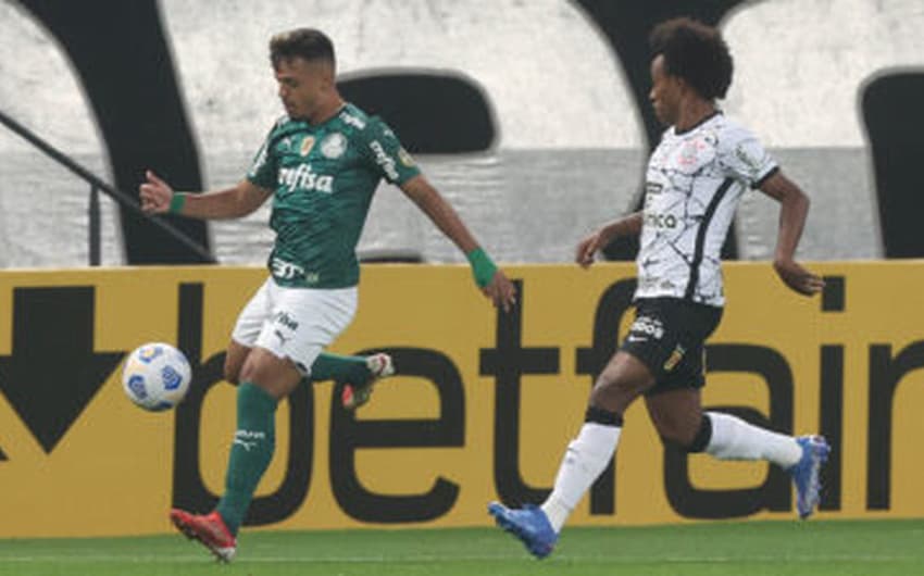 Menino marcou para o Palmeiras, mas não evitou a derrota para o Corinthians (Foto: Cesar Greco)