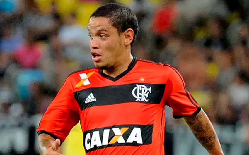 Carlos Eduardo, ex-Flamengo,