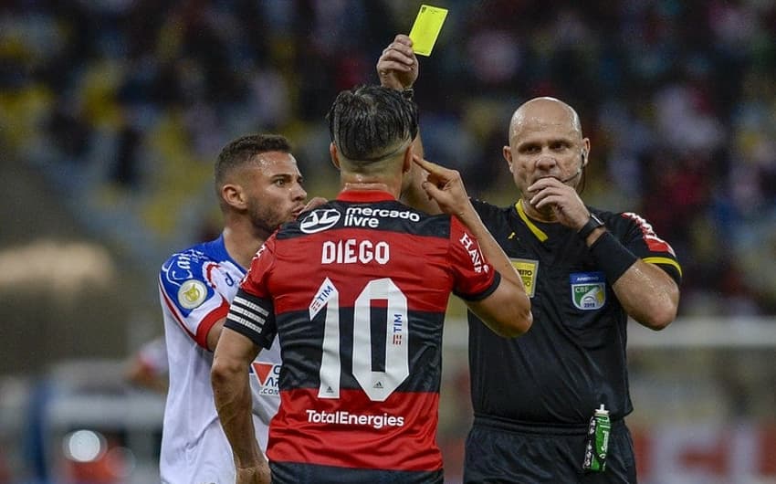 Vinícius Gonçalves e Diego - Flamengo x Bahia