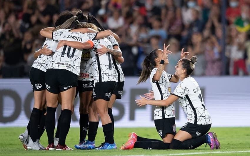 Santa Fé x Corinthians - Libertadores Feminina