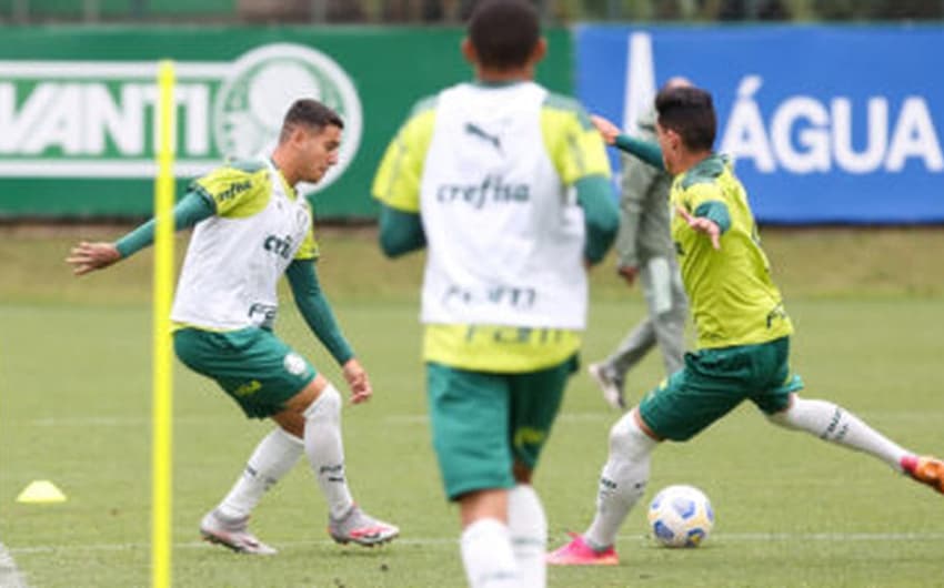 Os atletas da SE Palmeiras, durante treinamento na Academia de Futebol, em São Paulo-SP. (Foto: Fabio Menotti/Palmeiras)