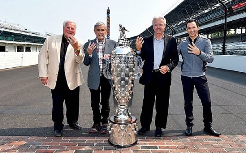 AJ Foyt, Al Unser, Rick Mears e Helio Castroneves (Foto: Indycar)