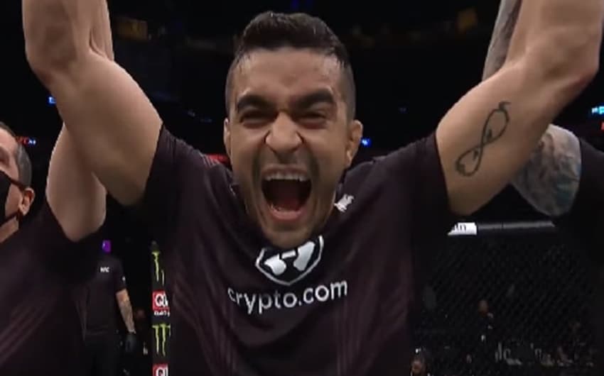 Sergipano foi um dos destaques do Brasil no card preliminar do UFC 269 (Foto: Reprodução/YouTube))