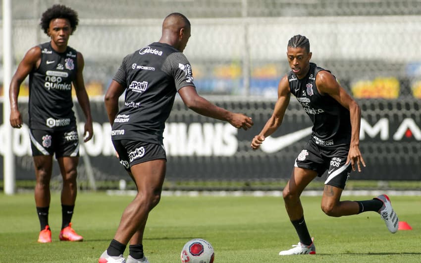 Treino Corinthians - Robson Bambu