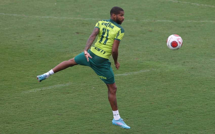 Wesley - treino Palmeiras