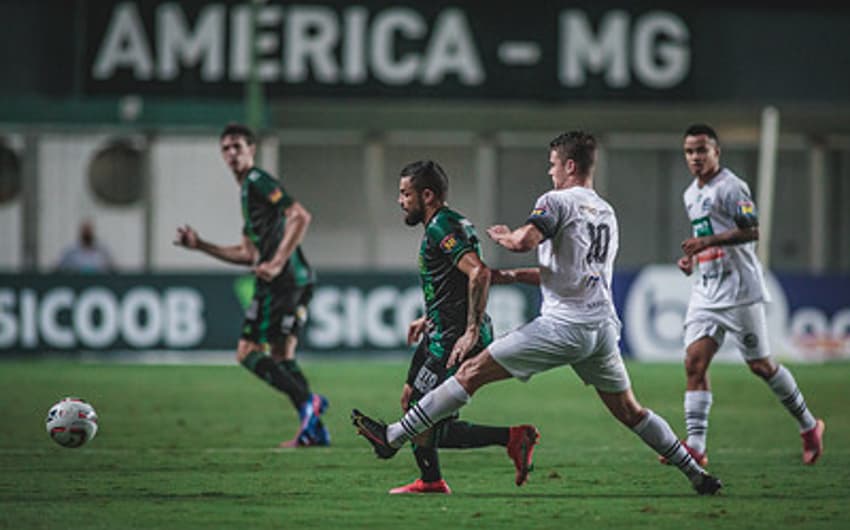 O América-MG lamentou o resultado de empate contra o time de São João Del Rei