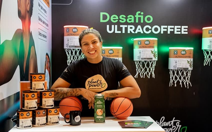 Rebecca esteve em evento sobre vida saudável em Fortaleza (Foto: Fernando Braga)
