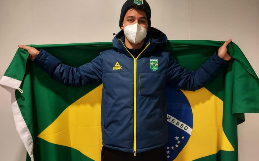 Manex Silva será o porta-bandeira do Brasil na Cerimônia de Encerramento em Pequim (Foto: Leonardo Hirao/COB)