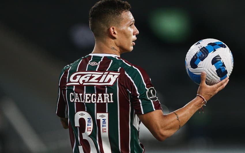 Fluminense x Olímpia - Calegari