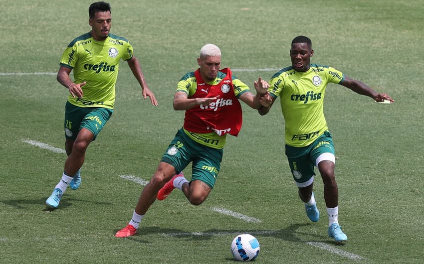 Patrick de Paula e Gabriel Menino treino Palmeiras