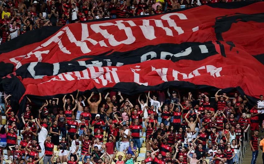 Torcida do Flamengo no Maracanã x Vasco