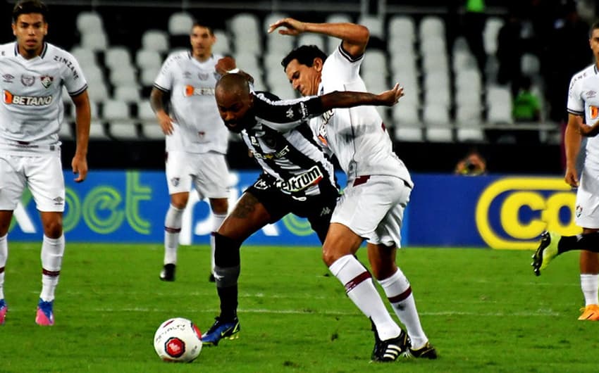 Botafogo x Fluminense - Ganso