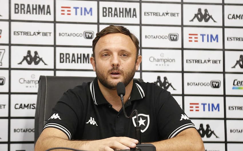 André Mazzuco - Botafogo