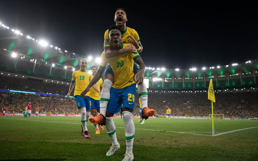 Neymar e Vinicius jr. pela Seleção Brasileira - Brasil 4x0 Chile, no Maracanã