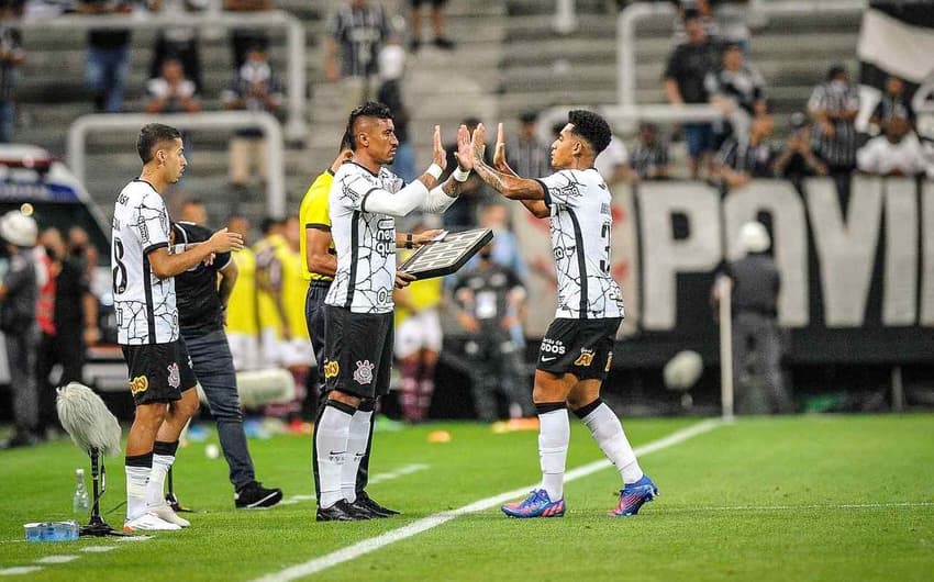 Paulinho e Du Queiroz - Corinthians