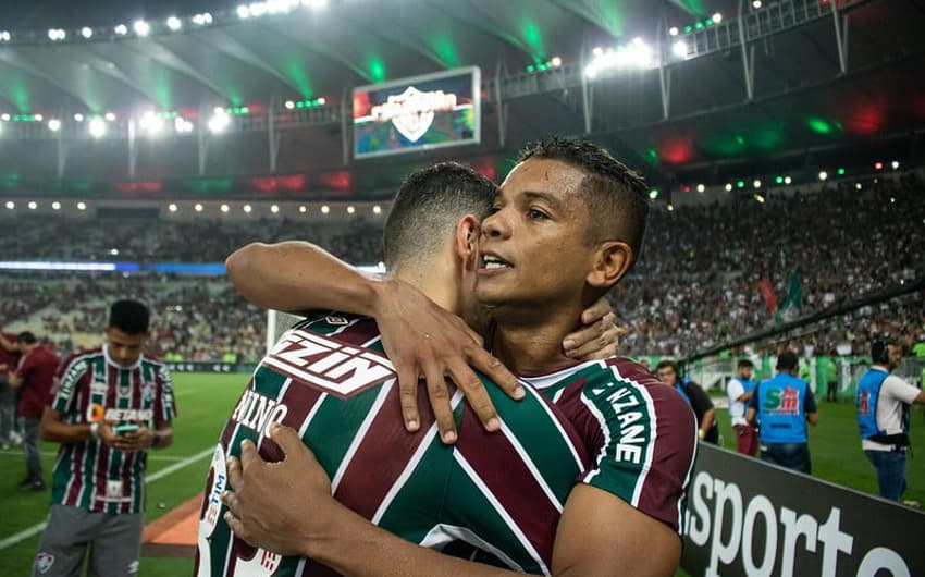 Fluminense x Flamengo - David Braz e Nino