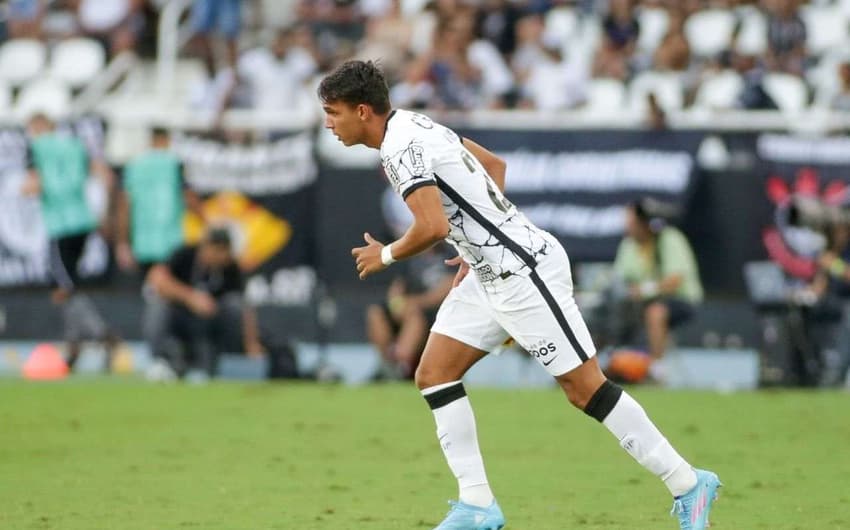 Botafogo x Corinthians - Giovane
