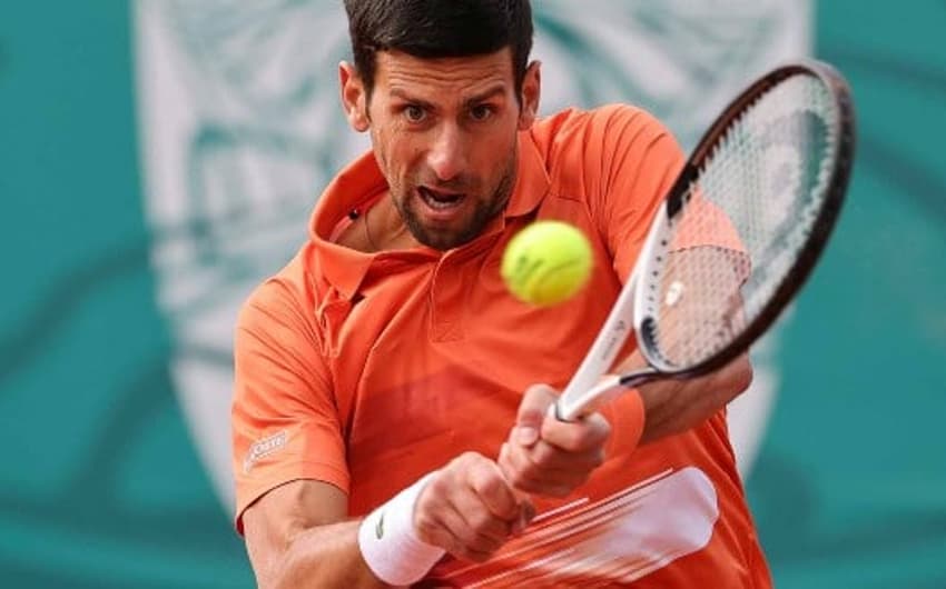 Novak Djokovic em ação no ATP de Belgrado