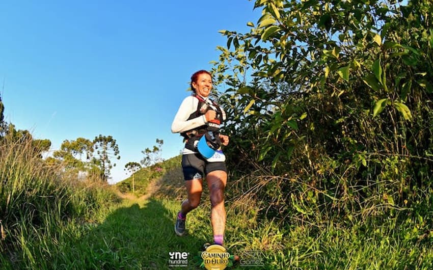 Maria Aparecida (Cida) Cunha, com 28h38m40s, foi a campeã das 100 milhas  da  One Hundred® Rio Caminho do Ouro, em Paraty (RJ). (Foto de Sérgio Gomes/Divulgação)