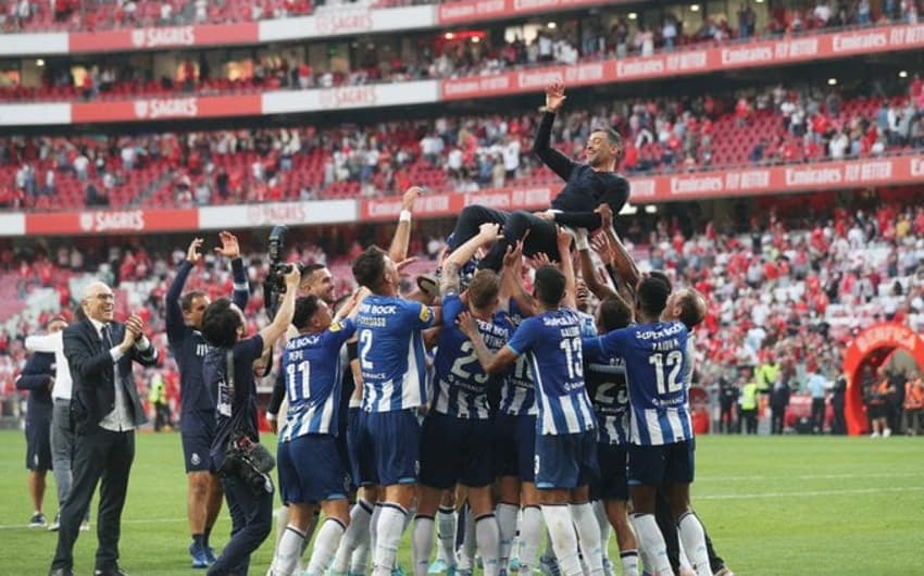 Porto x Benfica - comemoração de título