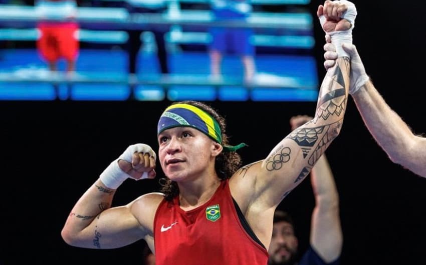 Beatriz Ferreira já garantiu medalha em Istambul (Foto: IBA/Boxing)