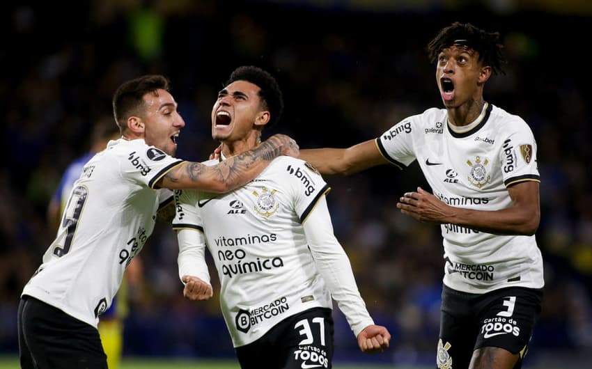 Boca Juniors x Corinthians - Du Queiroz