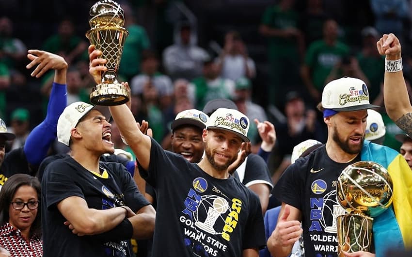 Golden State Warriors x Boston Celtics - Curry MVP