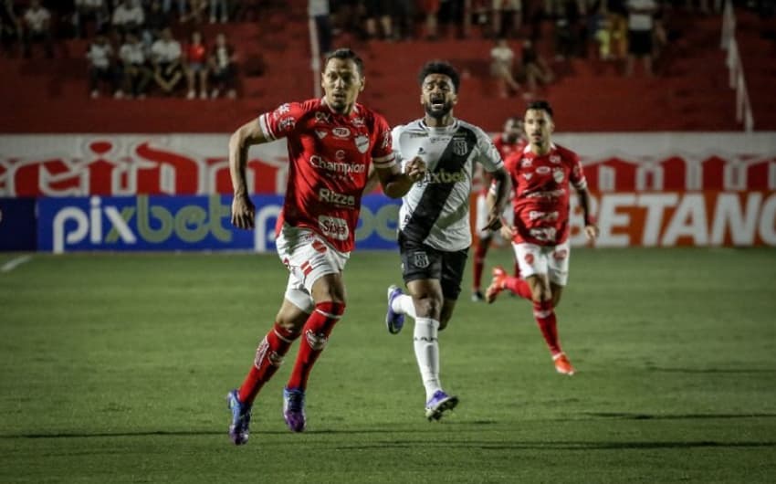 Vila Nova x Ponte Preta - Campeonato Brasileiro Série B