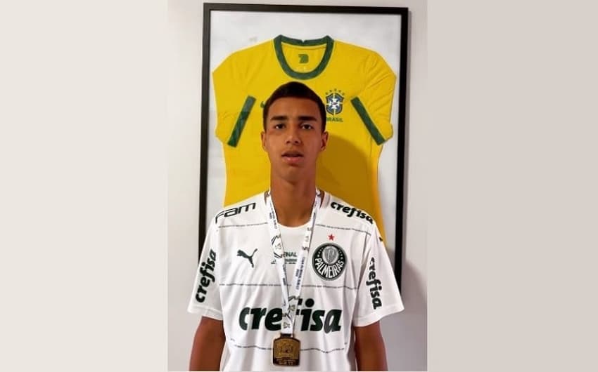 Vitor Reis - Palmeiras sub-17