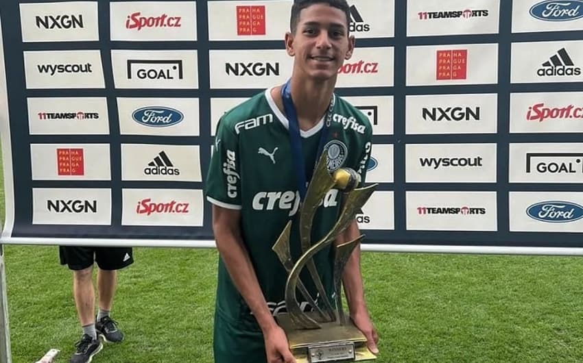 Gustavo - Palmeiras - sub-19